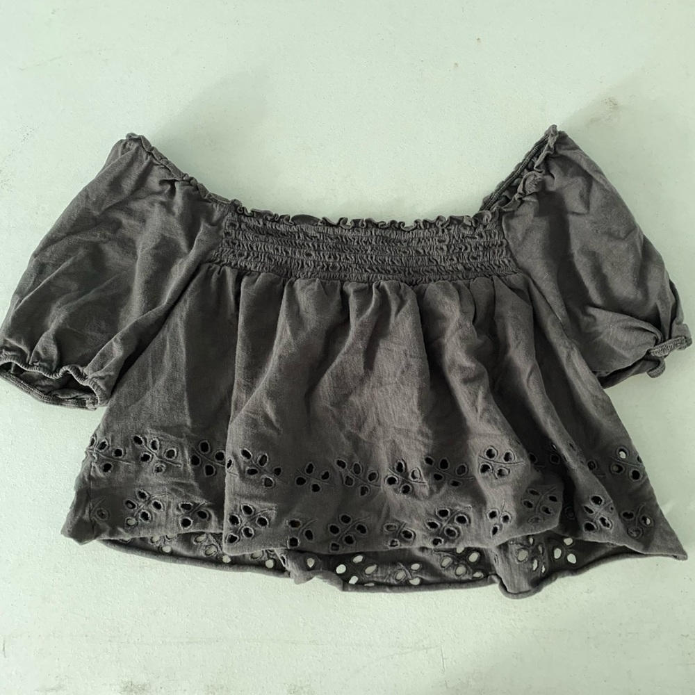 American eagle puff sleeve top